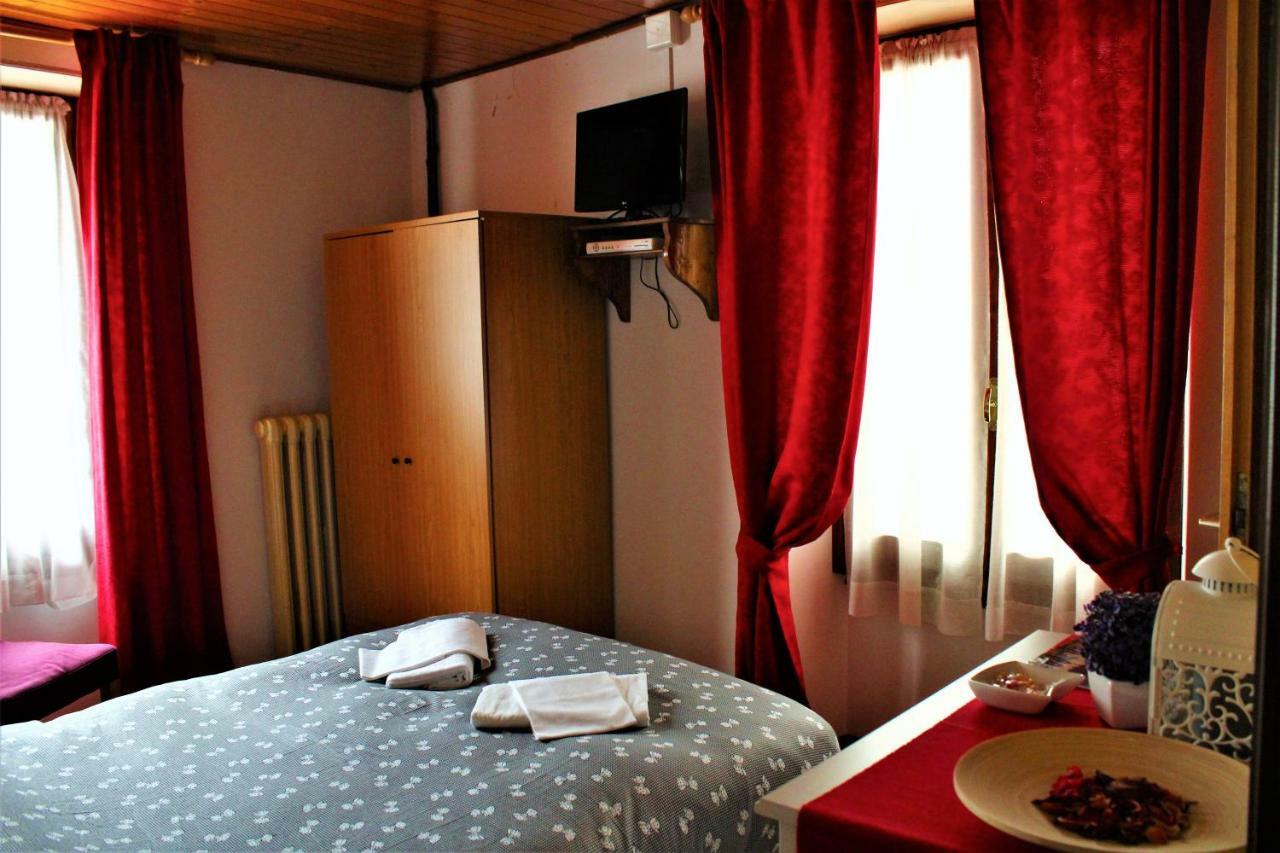 Albergo Ristorante 马库尼亚加 外观 照片